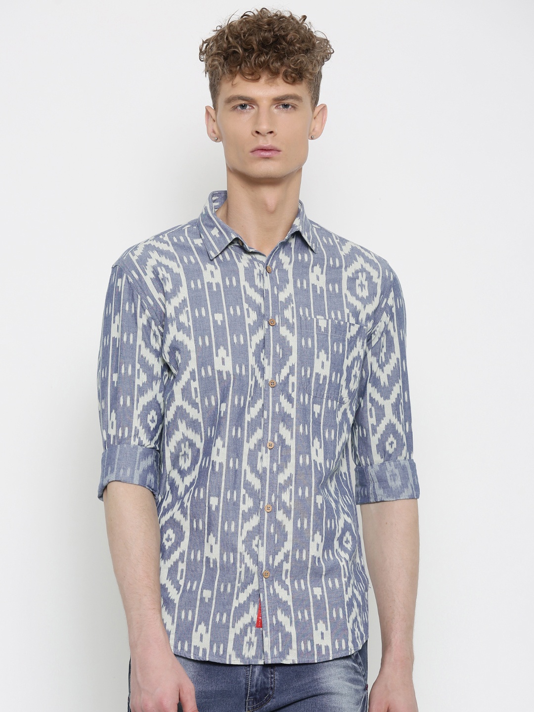 

British Club Men Blue Slim Fit Printed Casual Shirt
