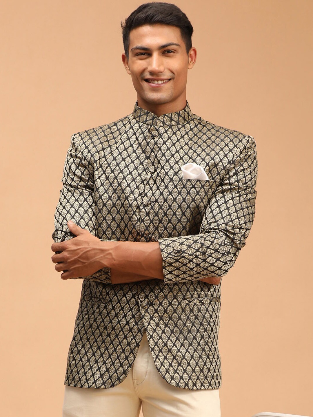 

VASTRAMAY Men Black & Gold-Toned Printed Slim-Fit Bandhgala Blazers