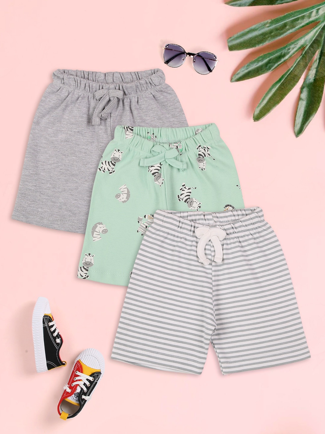 

MeeMee Boys Pack Of 3 Conversational Printed Shorts, Green