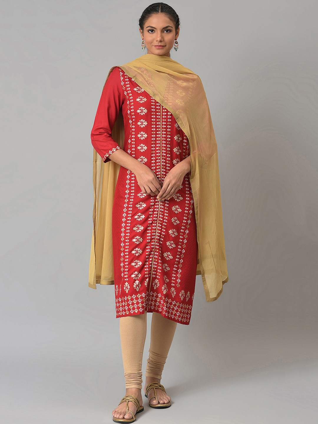 

W Women Red Ethnic Motifs Printed Kurta with Churidar & Dupatta