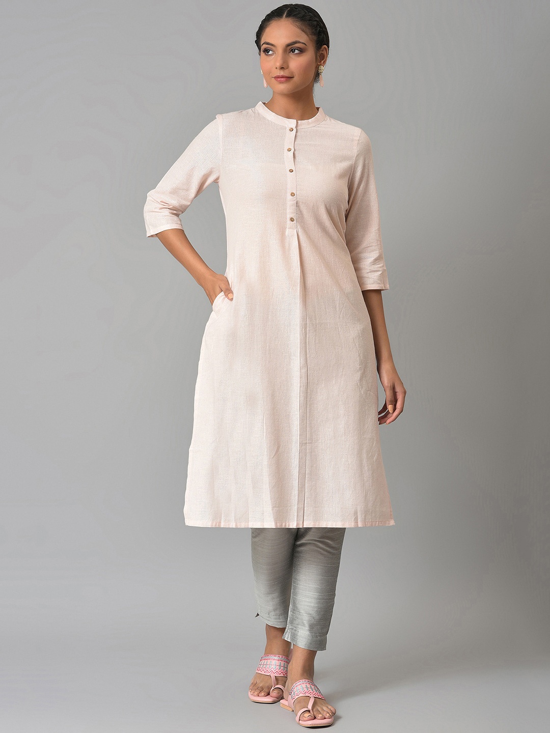 

W Women Kurta with Trouser Set, Pink