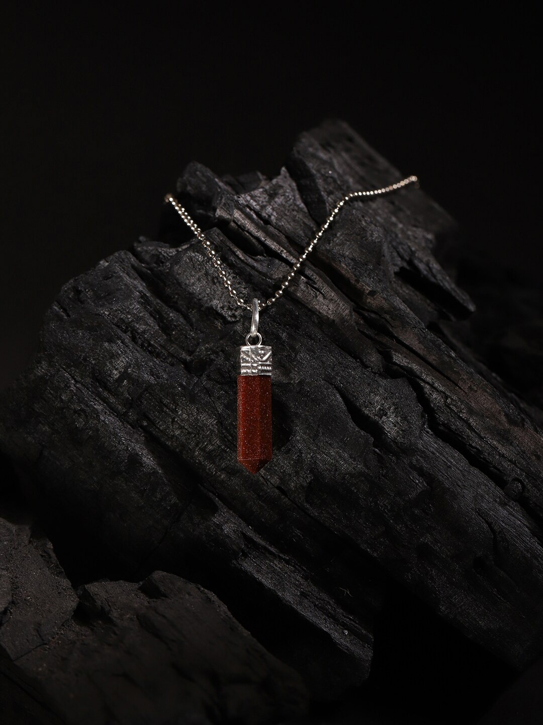 

Ruby Raang Women Silver-Plated Chain