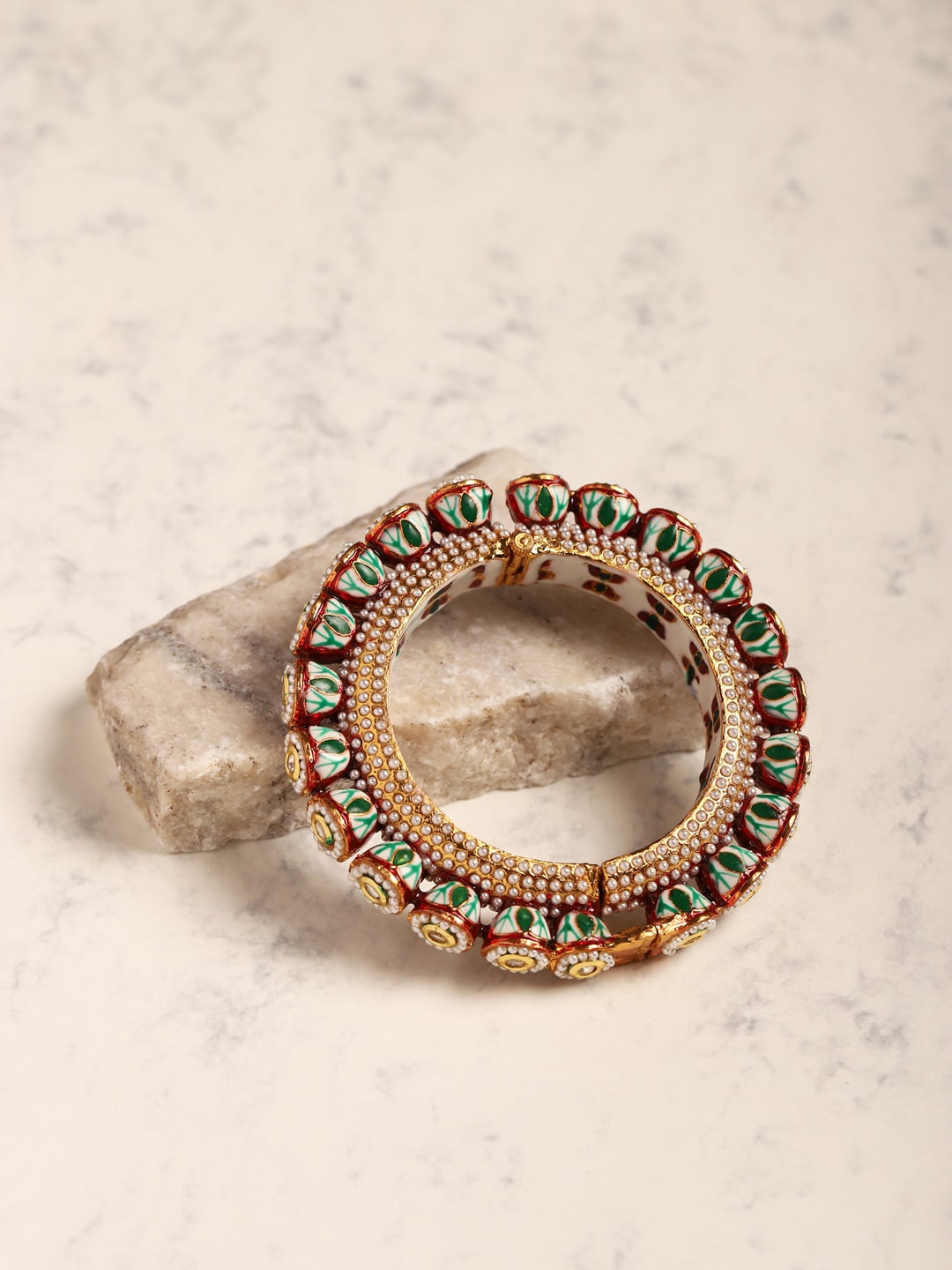 

Ruby Raang Gold-Plated & Green Kundan-Studded Bangle