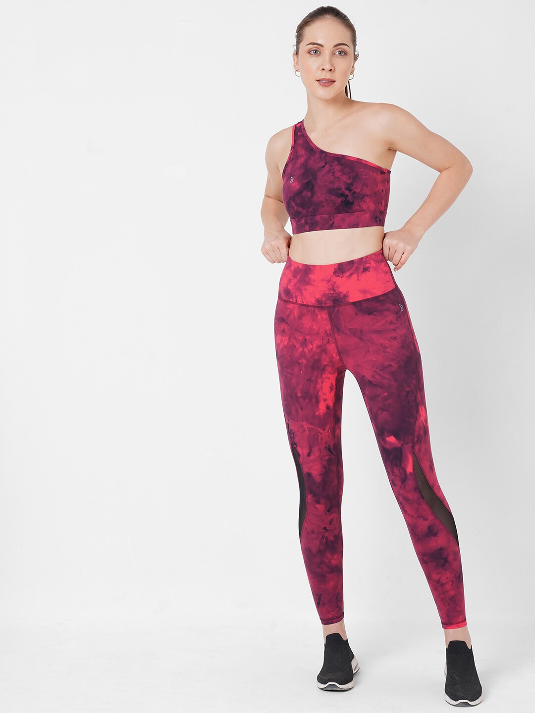 

BODD ACTIVE Women Red Printed Training or Gym Tights