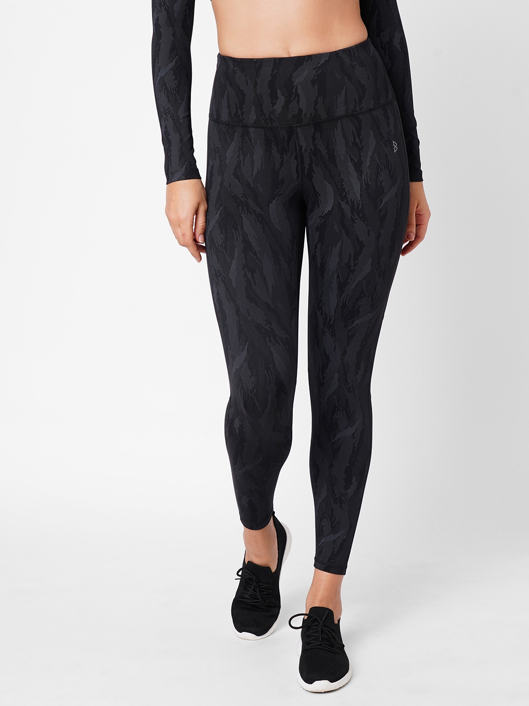 

BODD ACTIVE Women Black Printed High-Rise Tights