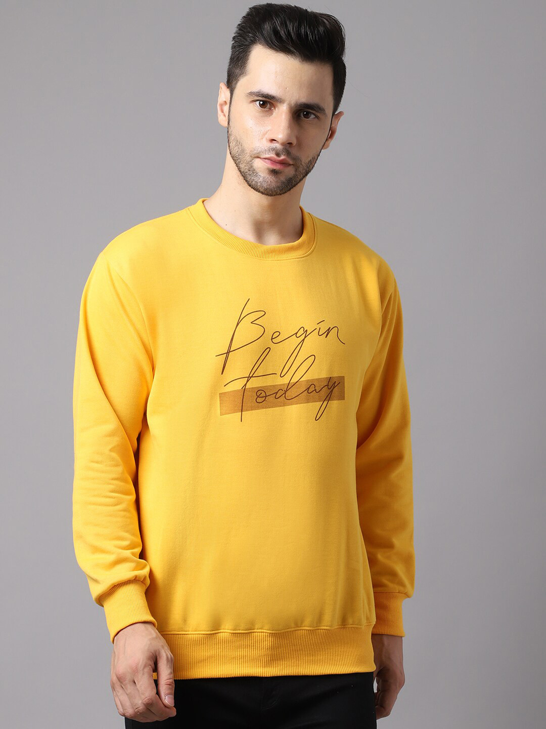 

MACK JONNEY Men Yellow Printed Sweatshirt