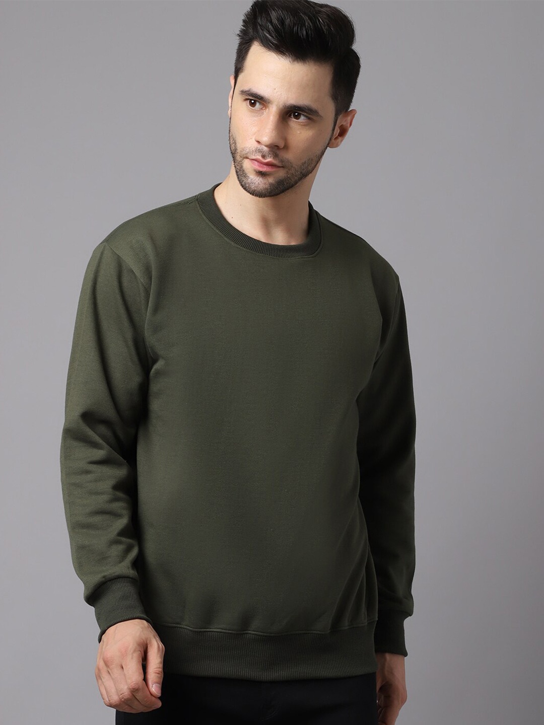 

MACK JONNEY Men Olive Green Solid Round Neck Sweatshirt