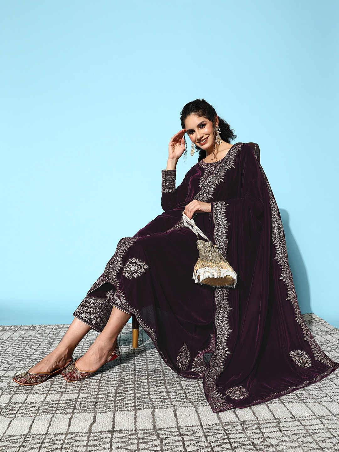 

Libas Women Ethnic Motifs Velvet Kurta Set, Purple