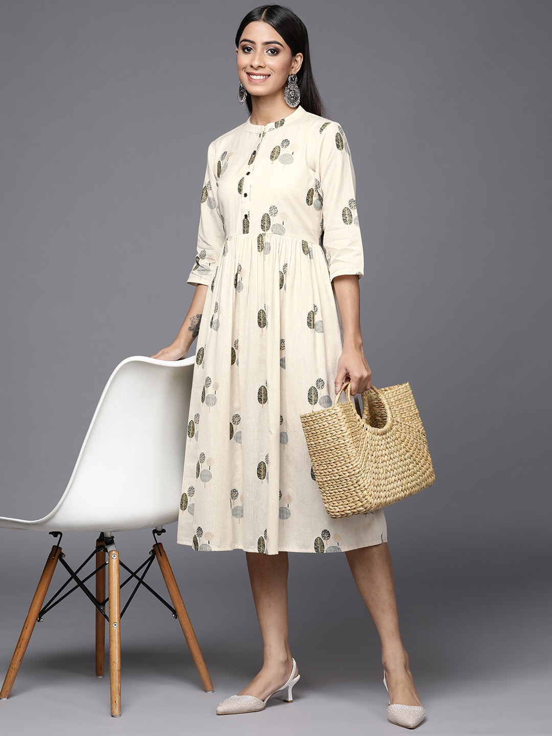

Libas Off White & Green Ethnic Motifs Printed Fit & Flare Dress