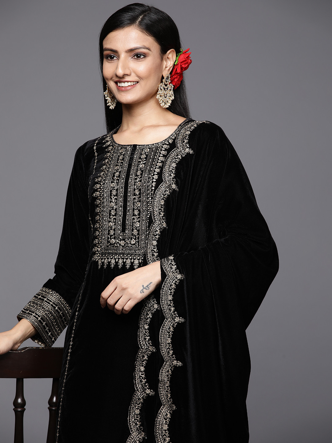 

Libas Women Black Ethnic Motifs Embroidered Velvet Kurta with Trousers & With Dupatta