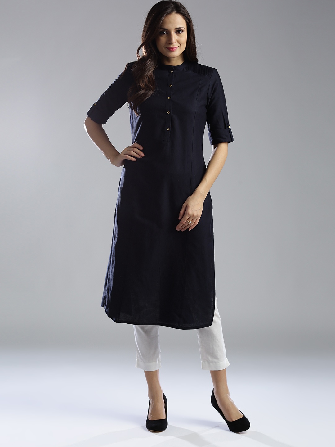 

W Women Navy Blue Solid Straight Kurta