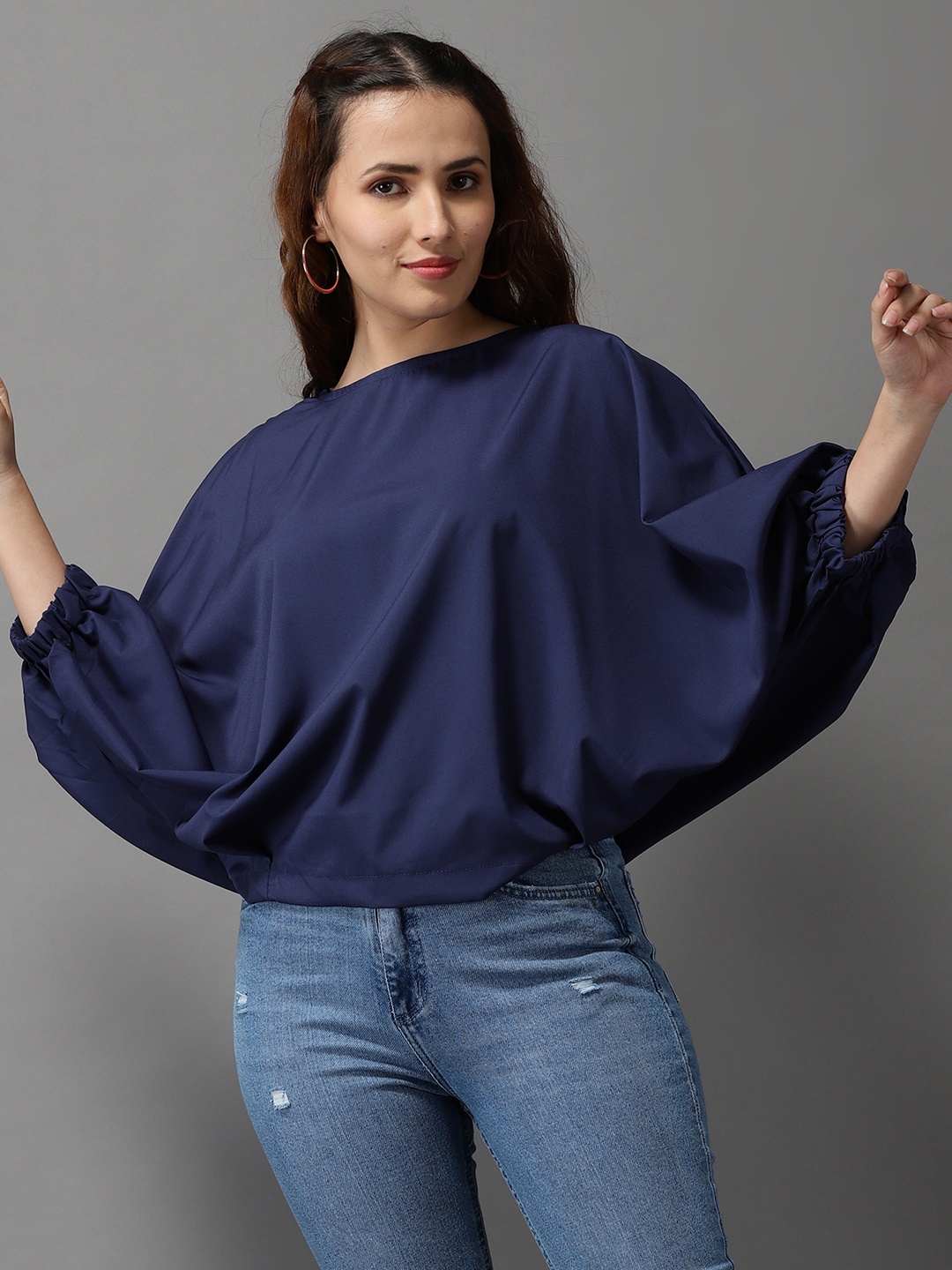 

SHOWOFF Blue Round Neck Cinched Waist Top