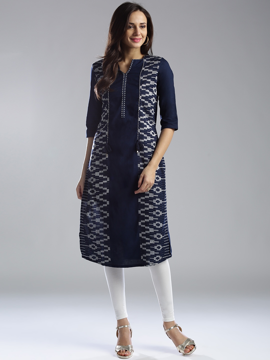 

W Women Navy Patterned Straight Kurta, Navy blue