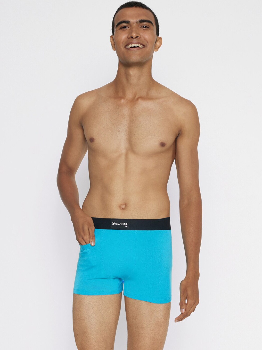 

Smugglerz Men Blue Solid Trunk