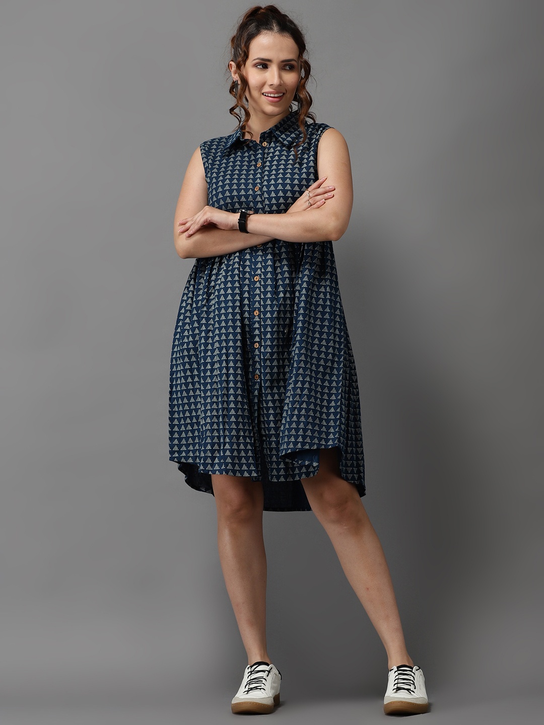 

SHOWOFF Women Teal Printed Shirt Dress