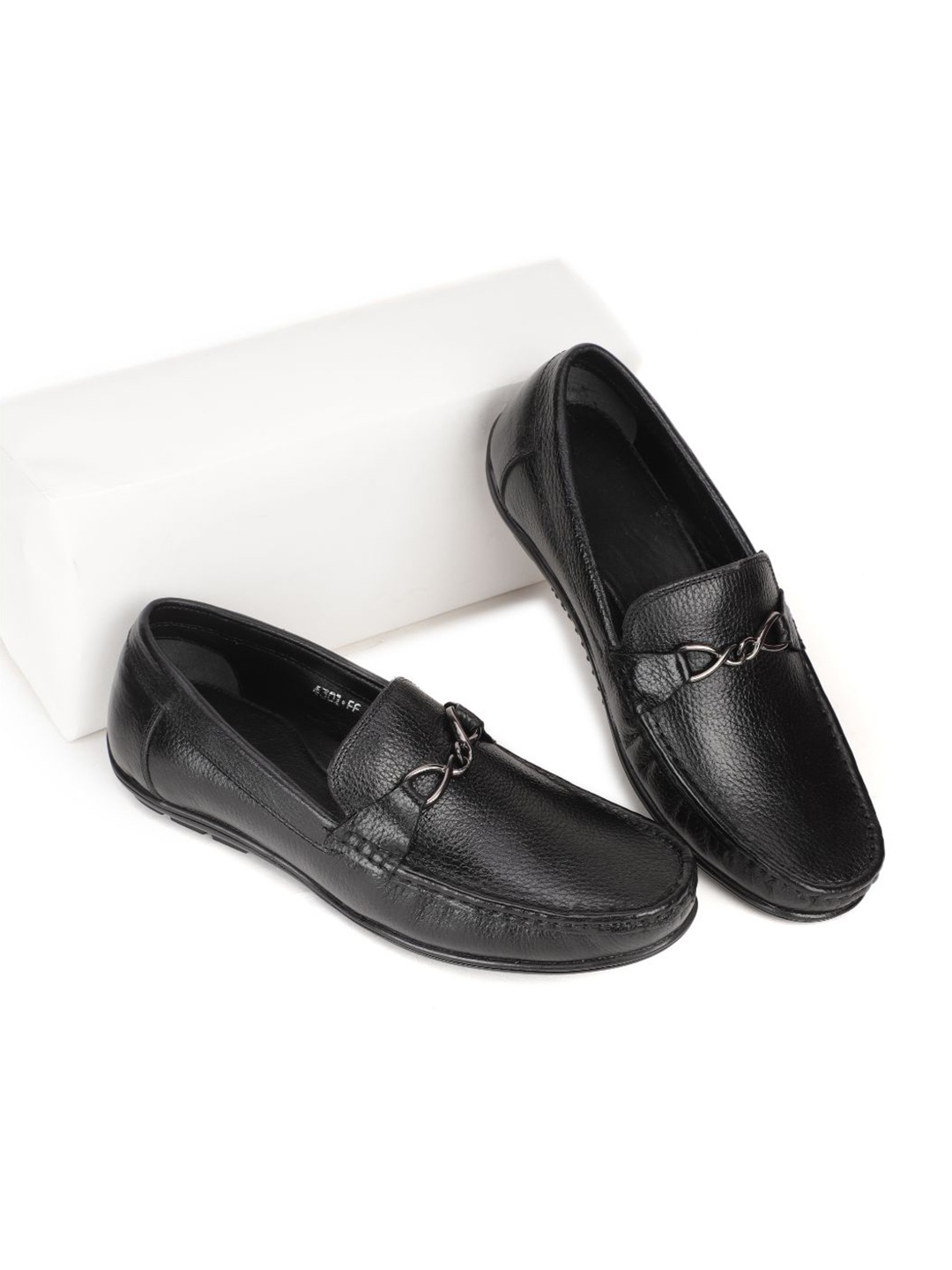 

One8 Men Black Textured Formal Slip-On Shoes