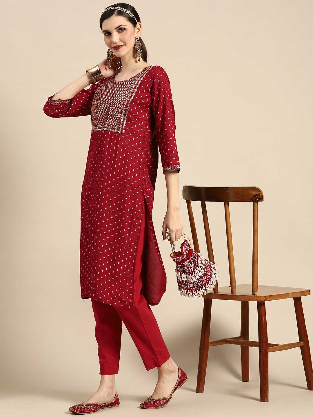 

Sangria Women Maroon & Golden Geometric Embroidered Kurta