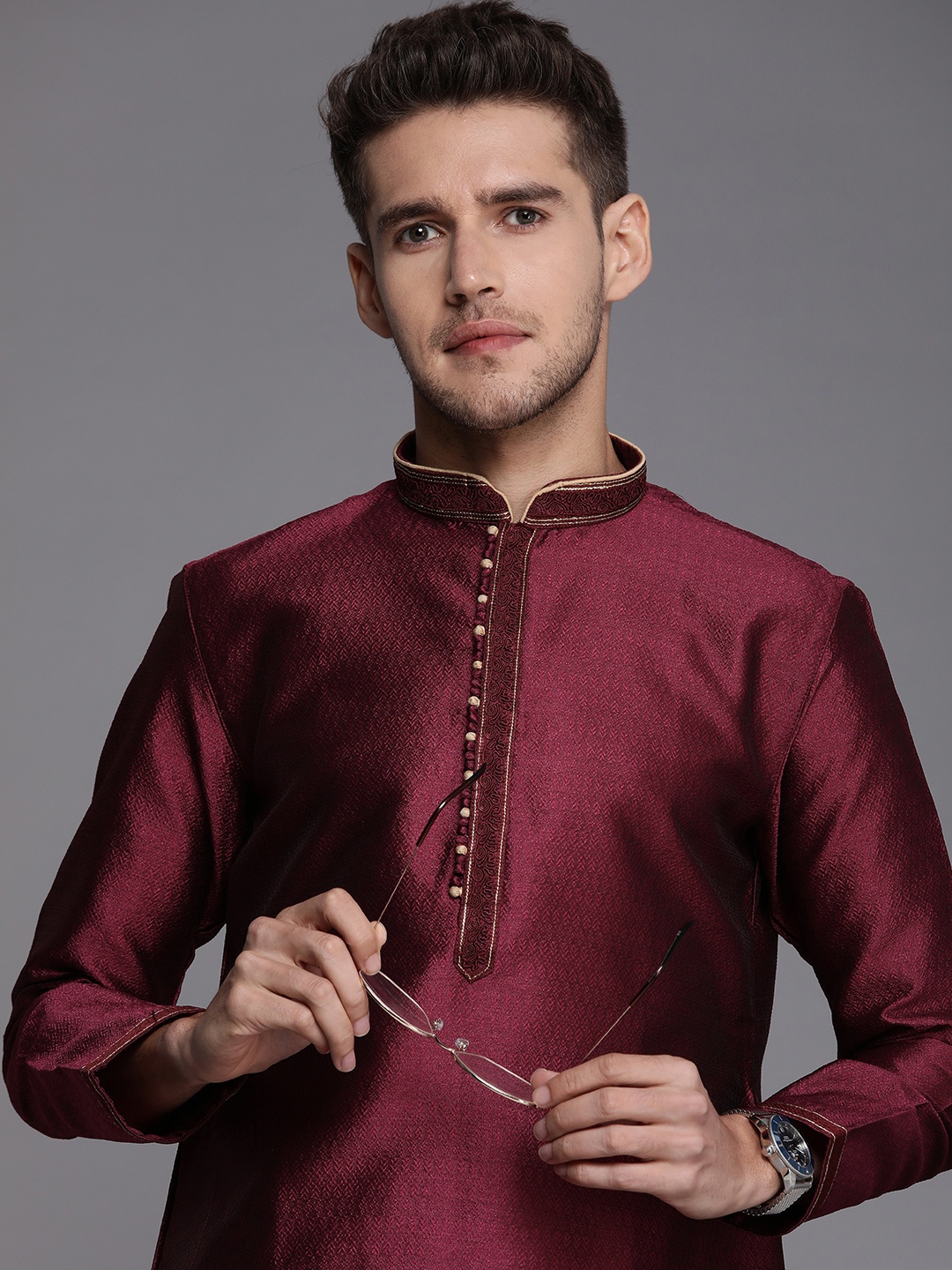 

Manyavar Men Maroon Kurta with Churidar