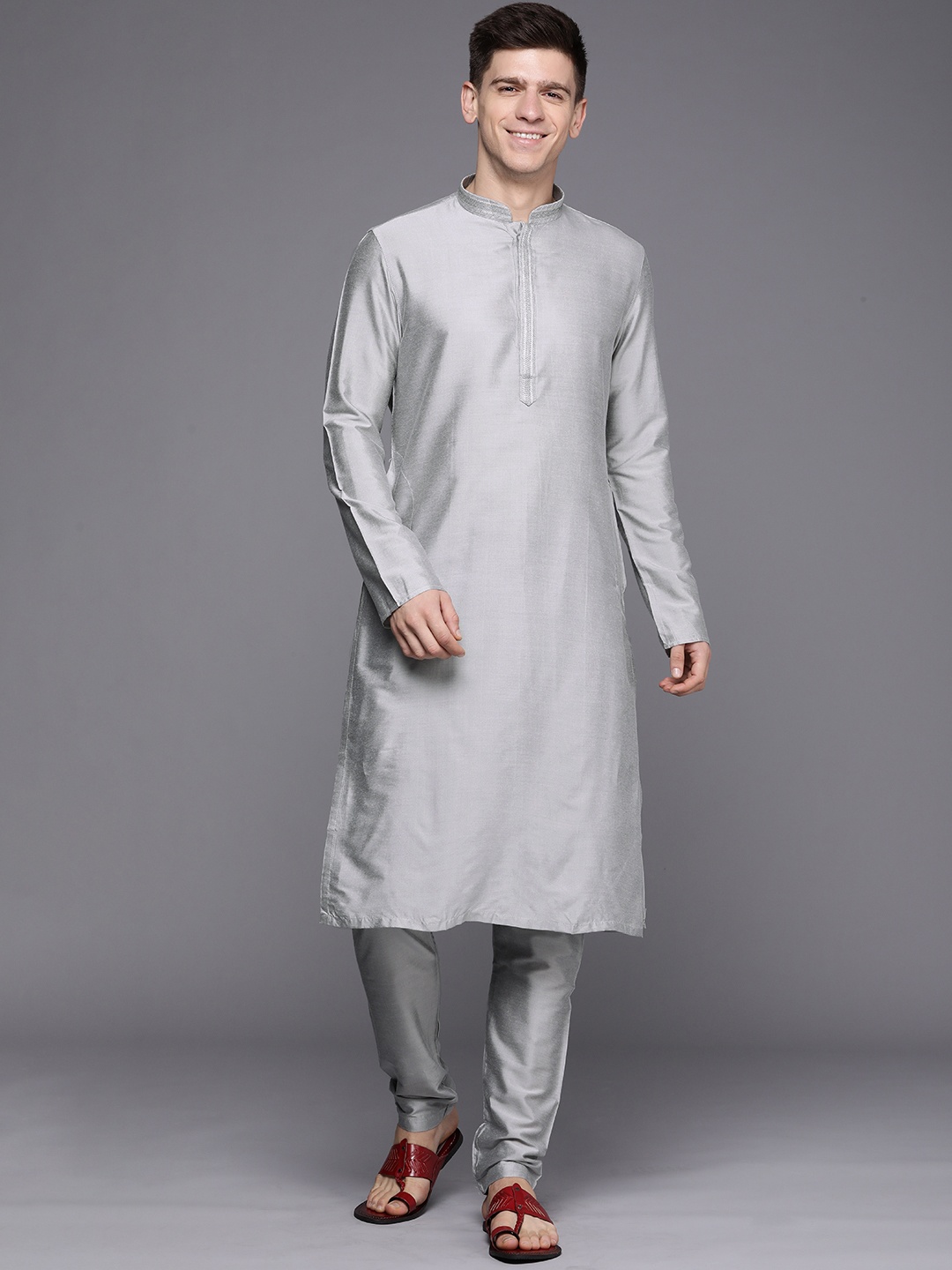 

Manyavar Men Grey Solid Kurta with Churidar