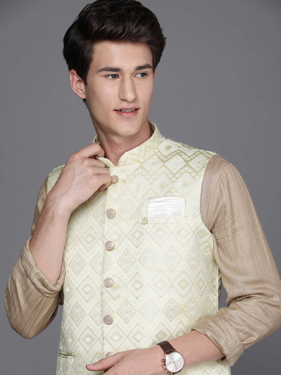 

Manyavar Men Yellow Brocade Woven Design Nehru Jacket
