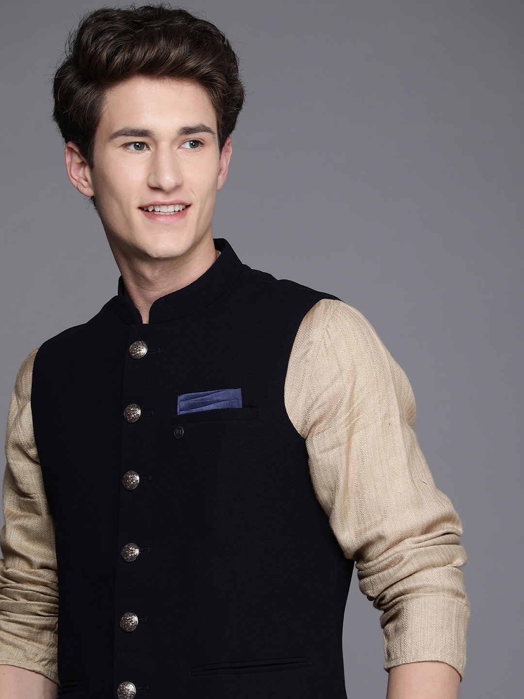 

Manyavar Men Navy Blue Solid Nehru Jacket