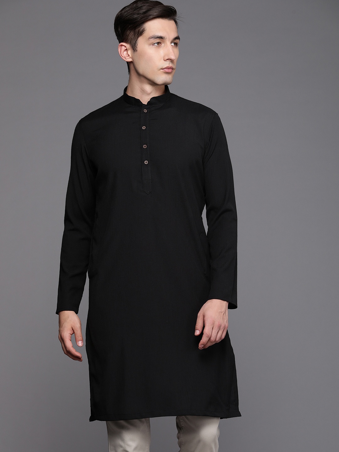 

Manyavar Men Black Kurta