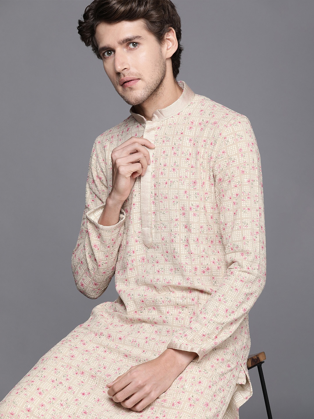 

Manyavar Men Beige Floral Woven Design Kurta with Churidar