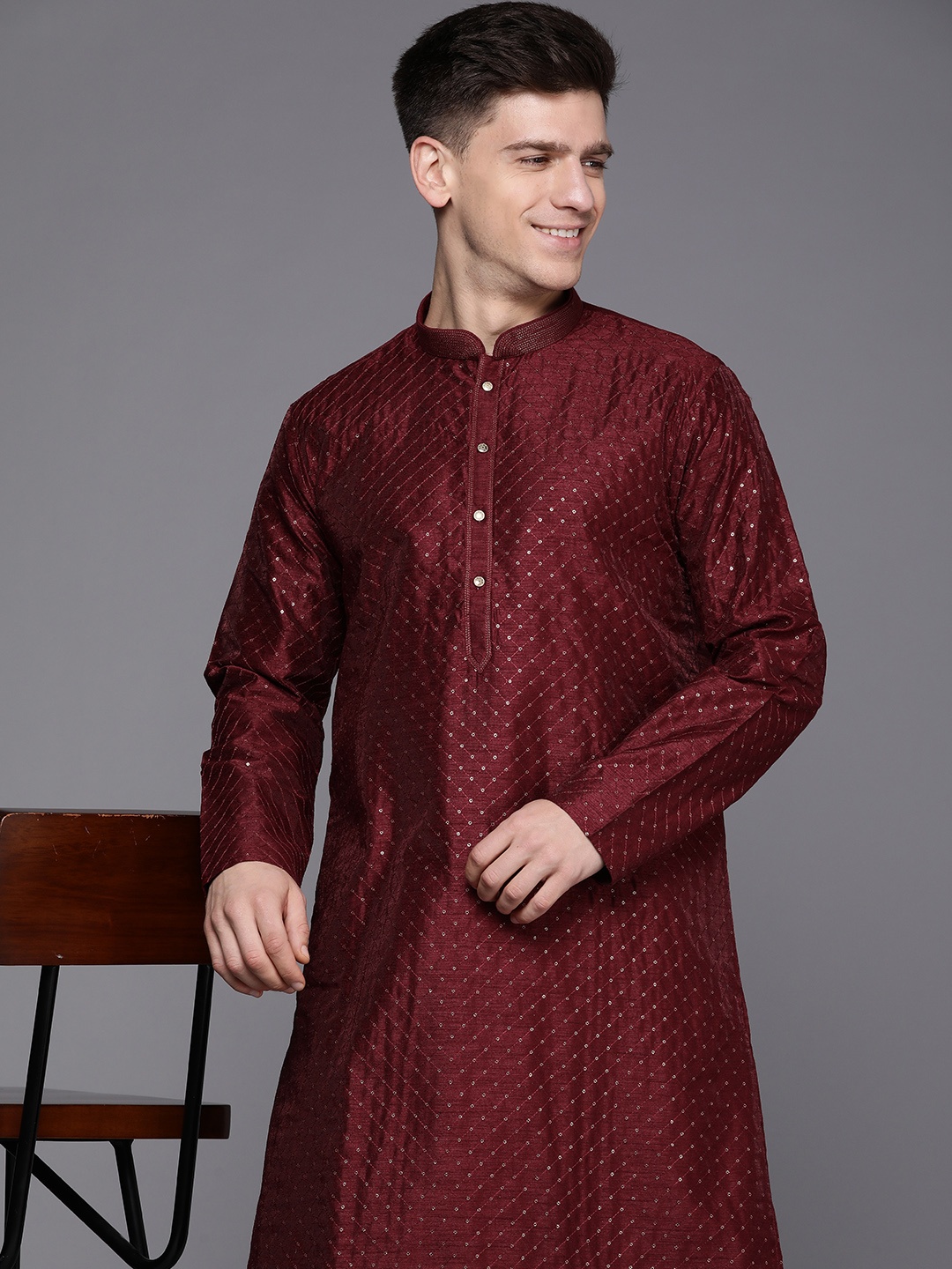 

Manyavar Men Maroon Sequinned Kurta with Churidar