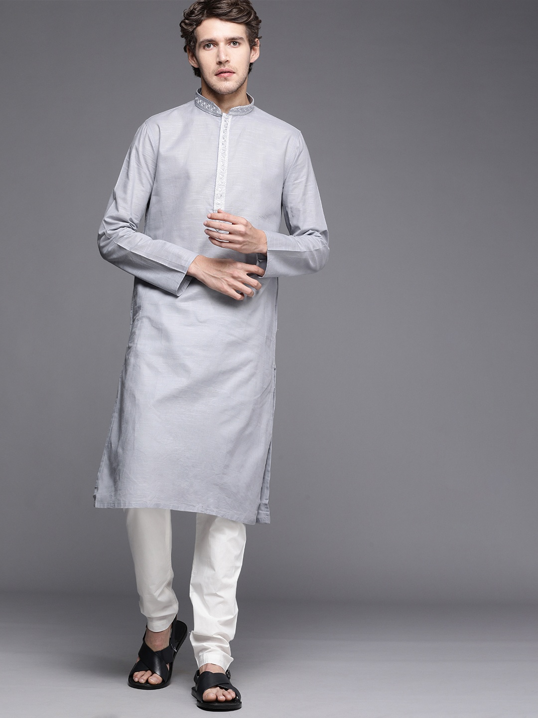 

Manyavar Men Grey Solid Kurta with Churidar