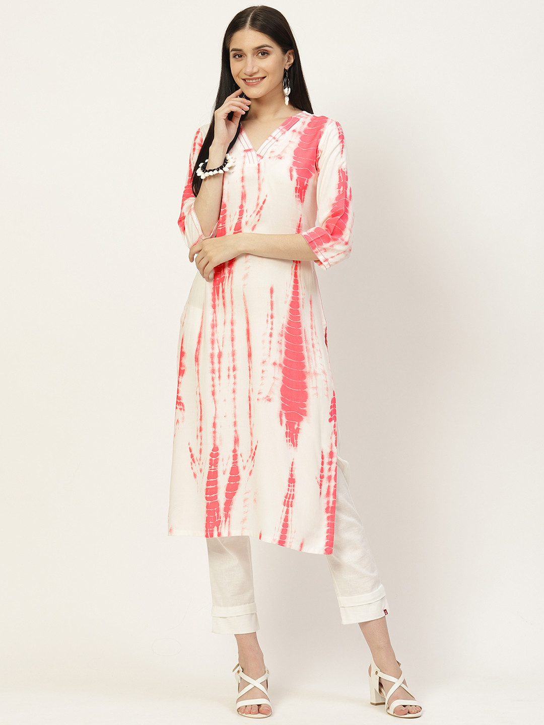 

Maaesa Women White & Pink Tie& Dye Kurta