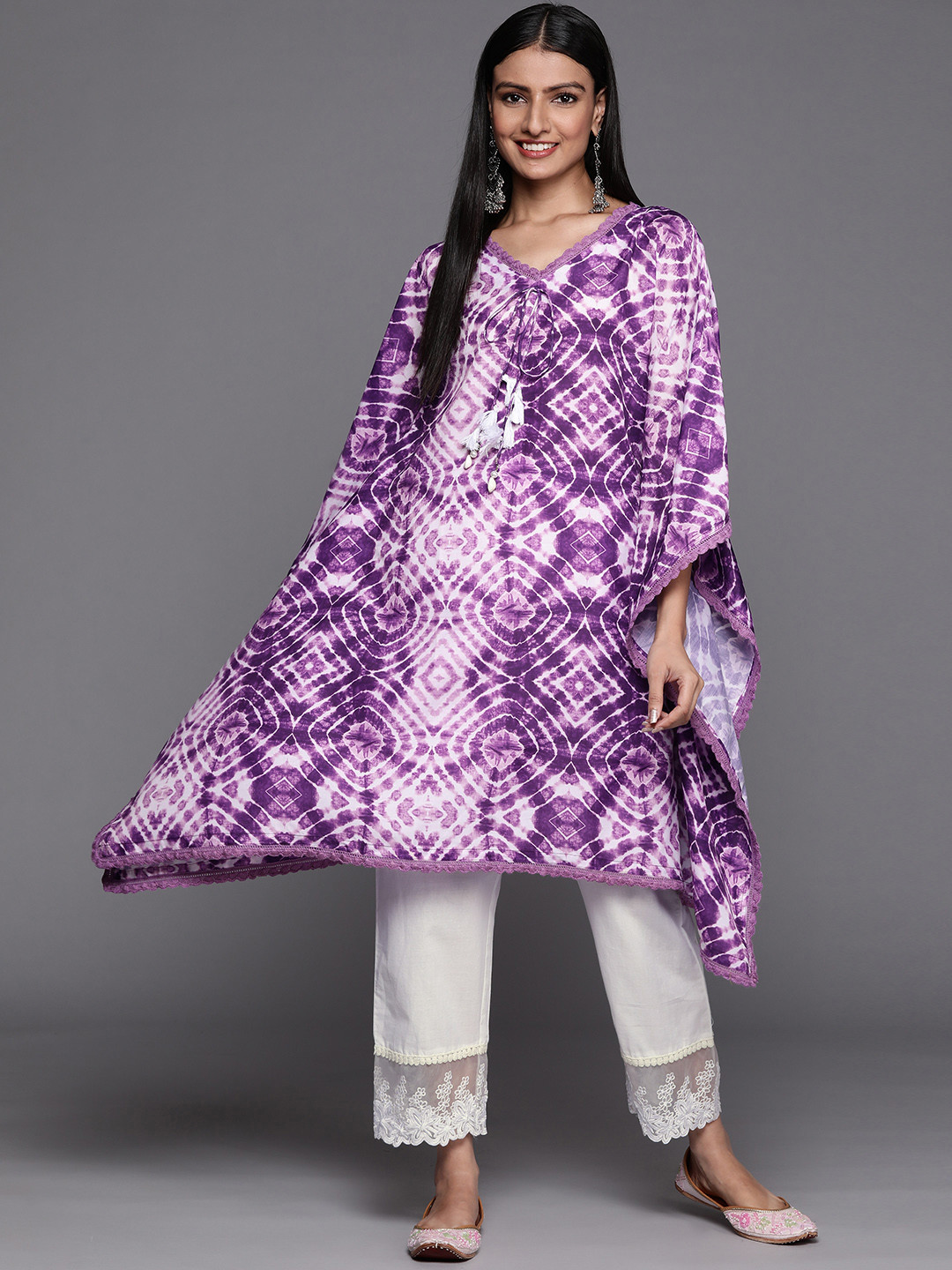 

Varanga Women Purple Dyed Pure Cotton Kurta with Trousers