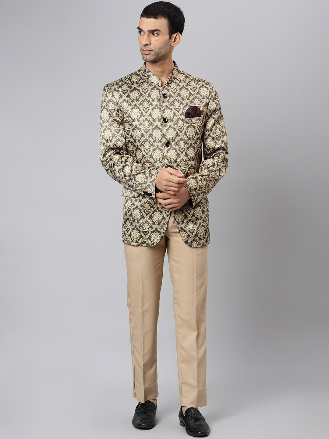 

Hangup Men Beige Printed Single-Breasted 2-Piece Bandhgala Suit