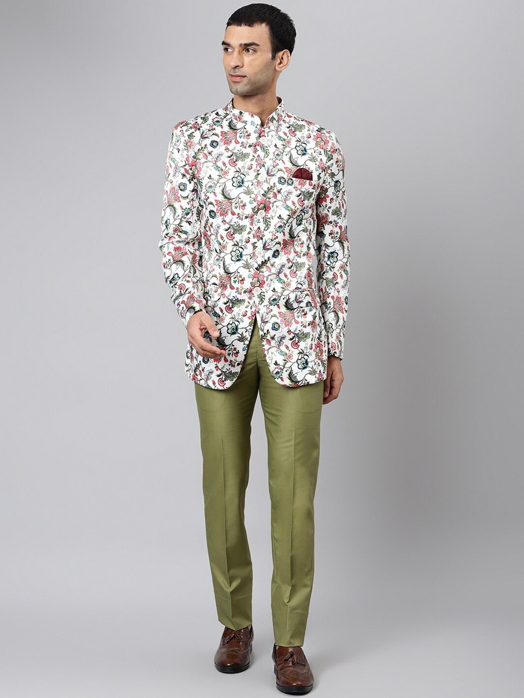 

Hangup Men White & Olive-Green Printed down 2-Piece Bandhgala Party Suit