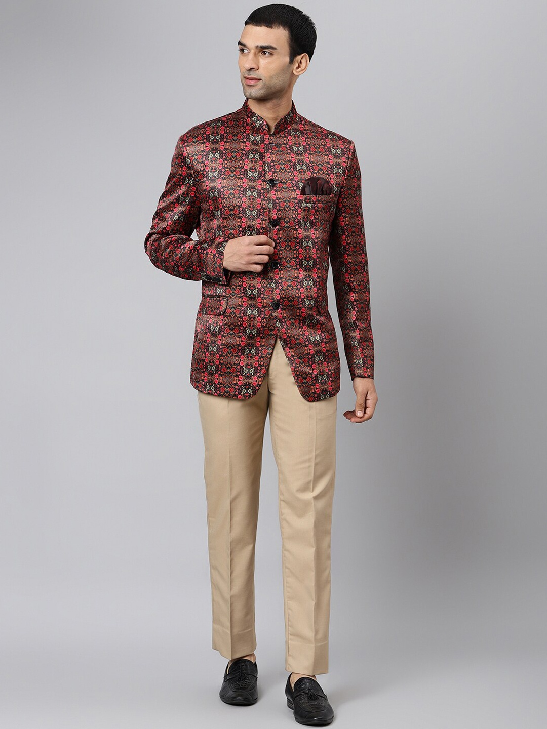 

Hangup Men Brown & Beige Floral Printed Bandhgala Party 2-Piece Suit