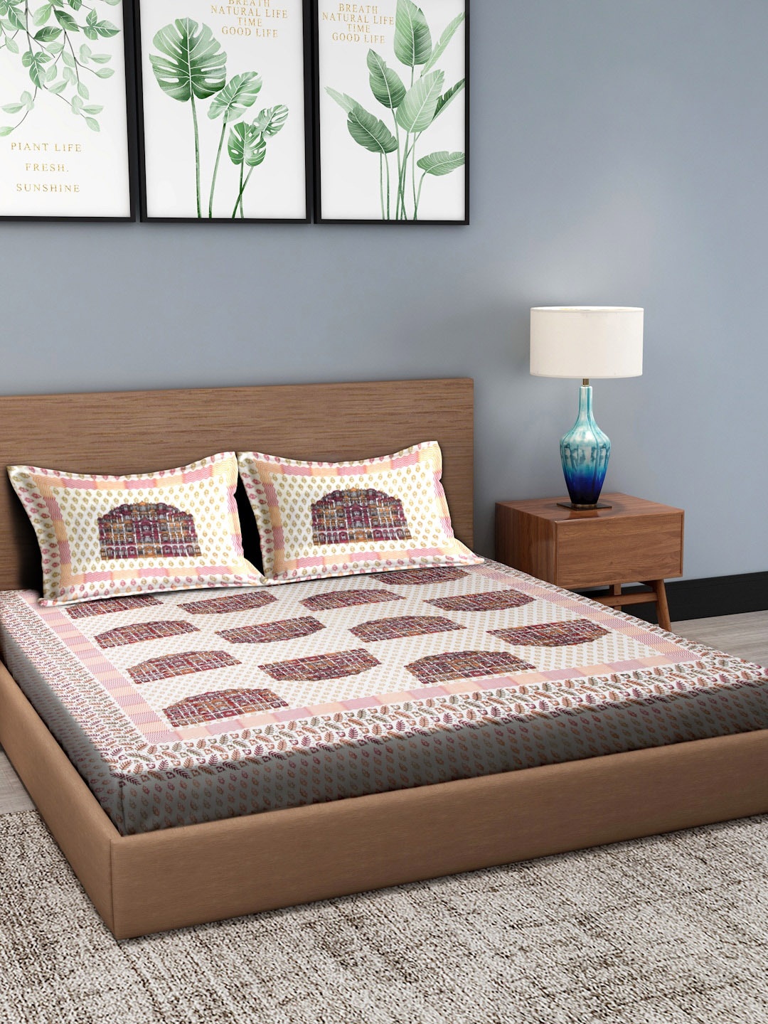 

Rajasthan Decor Geometric 144 TC Cotton Queen Bedsheet with 2 Pillow Covers, White