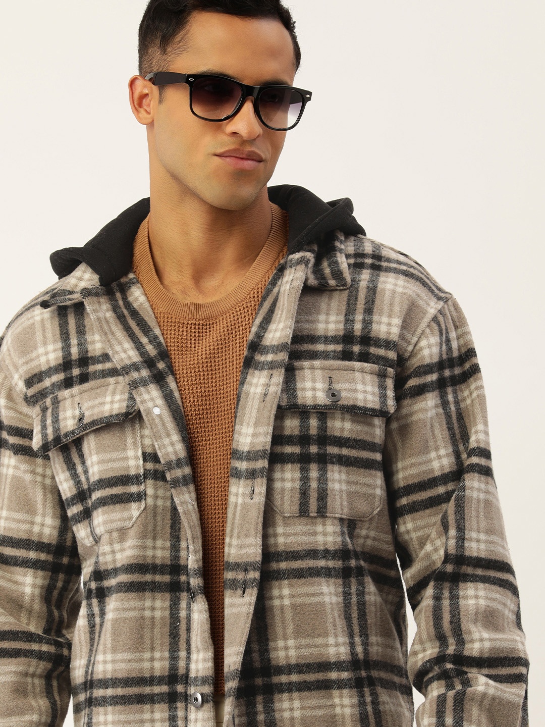 

FOREVER 21 Men Beige And Black Checked Hooded Tailored Jacket