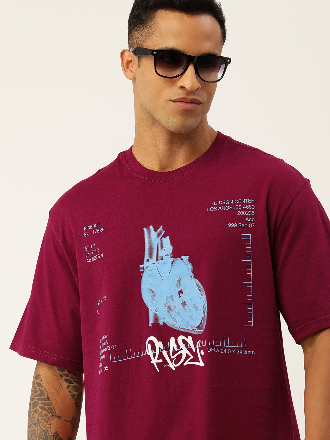 

FOREVER 21 Men Maroon Graphic Printed Pure Cotton Casual T-shirt