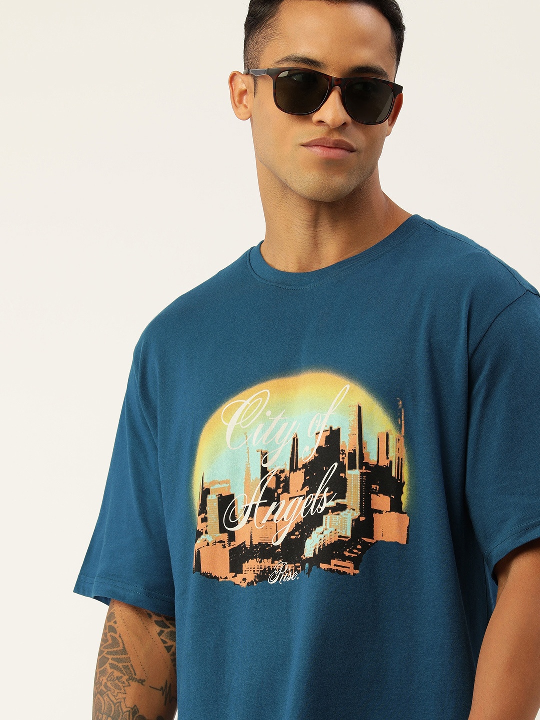 

FOREVER 21 Men Blue Graphic Printed Pure Cotton T-shirt