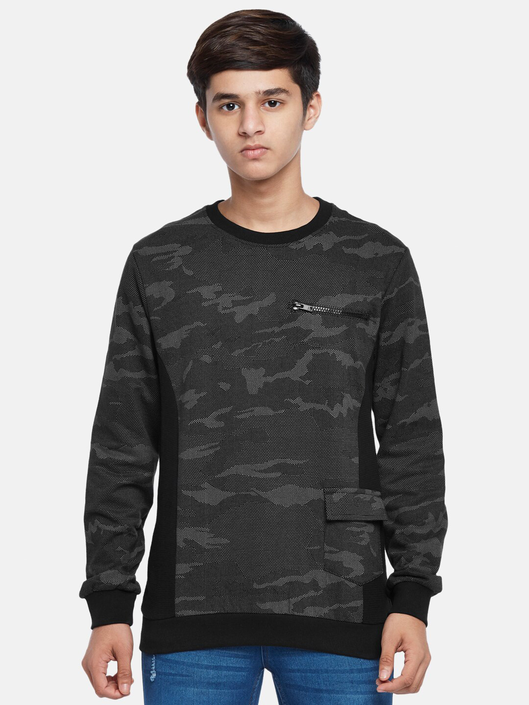 

Coolsters by Pantaloons Boys Black Printed Cotton Sweatshirt