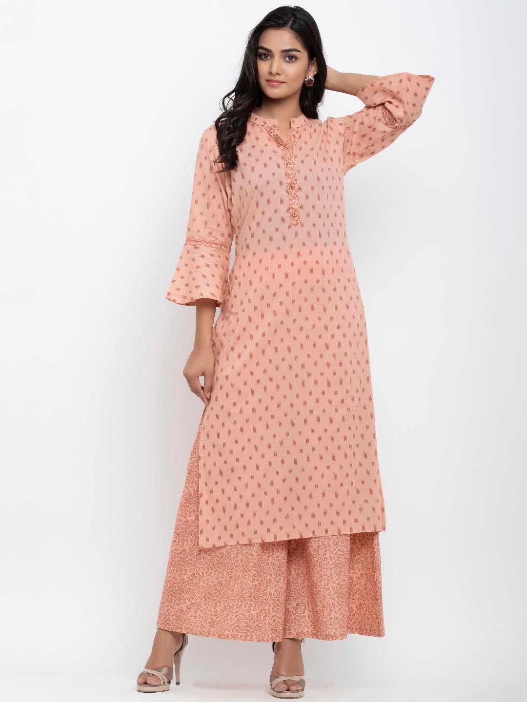 

Tistabene Women Pink Ikat Printed Kurta With Palazzos
