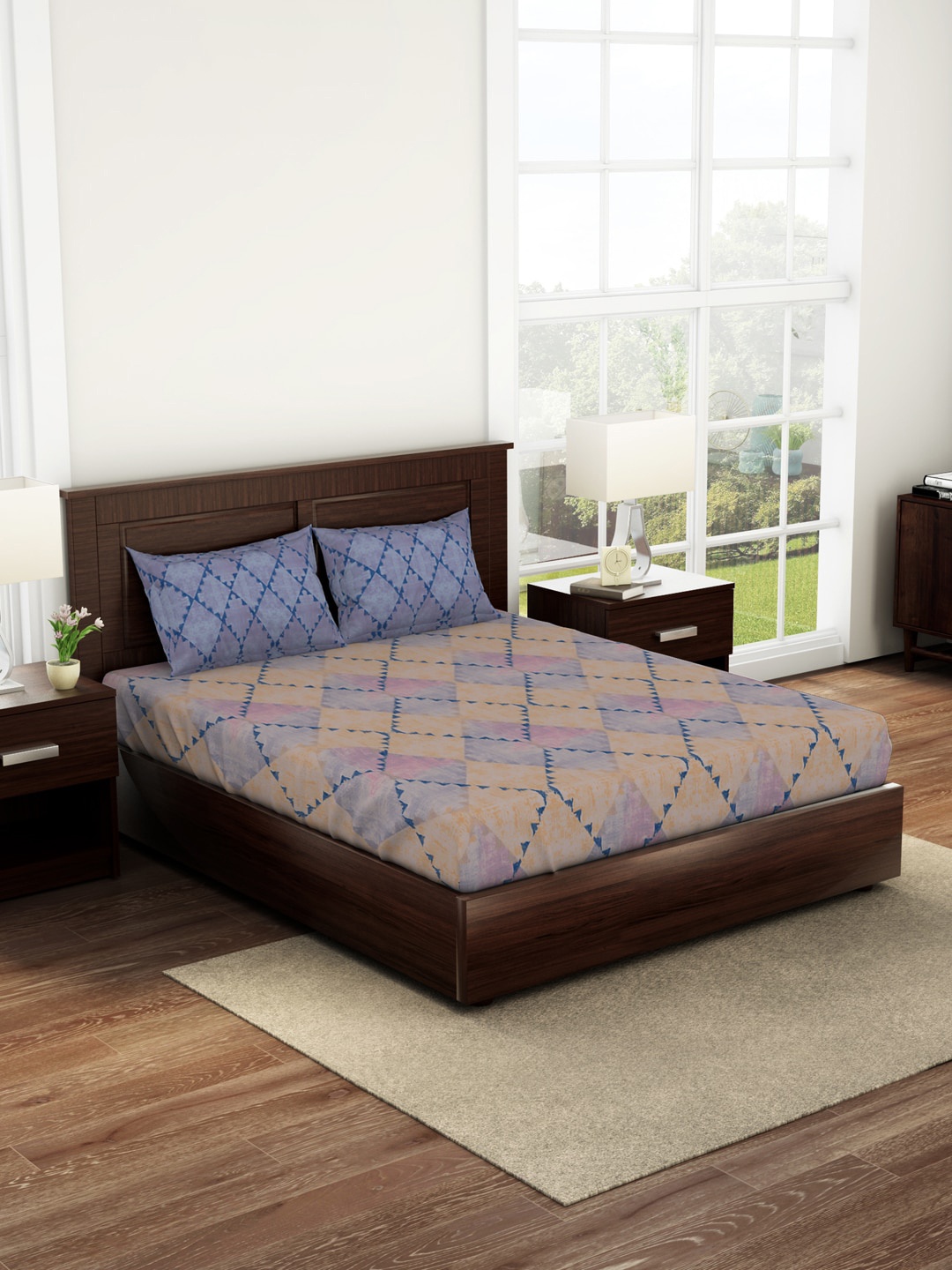 

SPACES Geometric 144 TC King Cotton Bedsheet with 2 Pillow Covers, Lavender