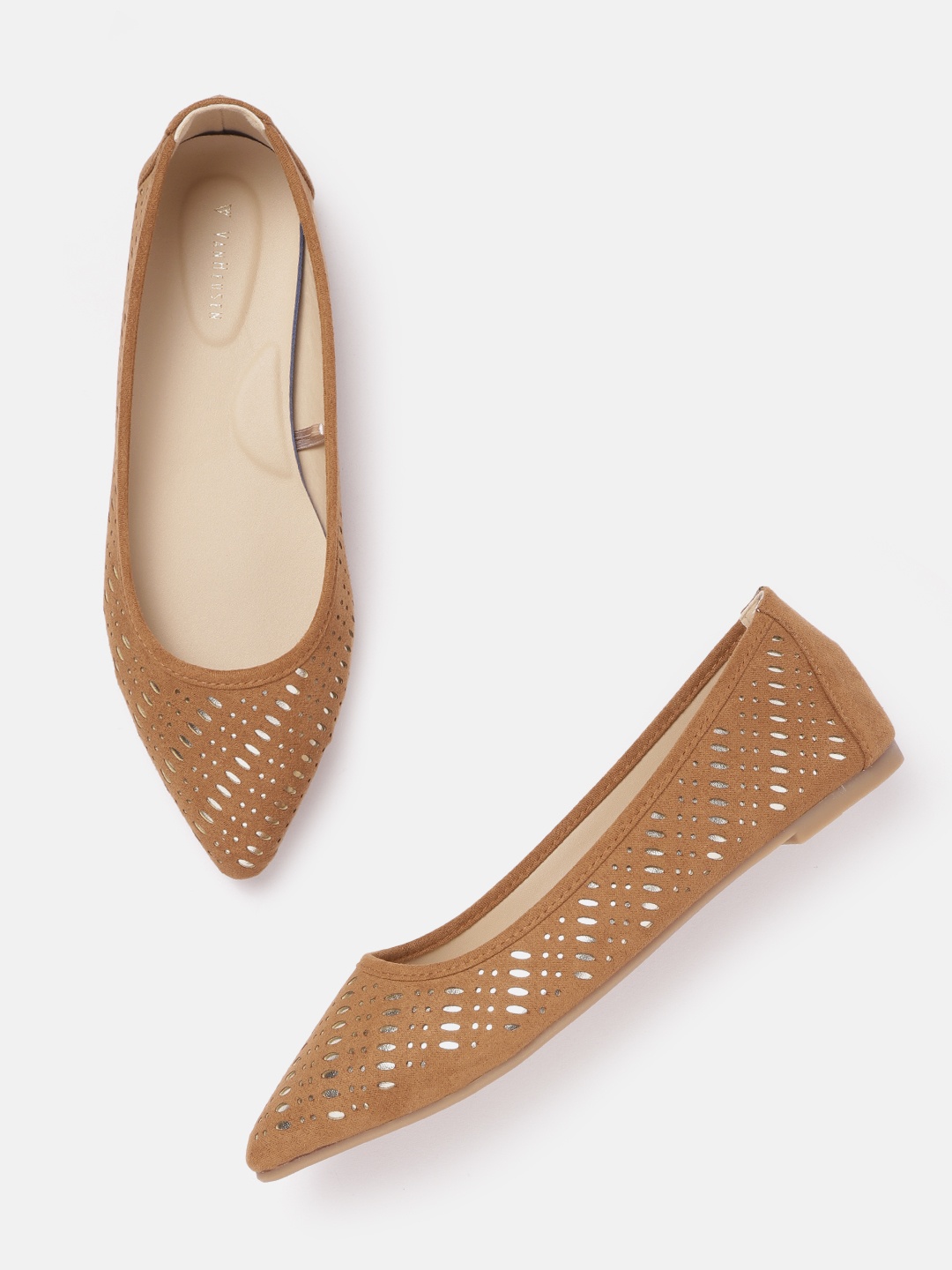 

Van Heusen Woman Laser Cuts Ballerinas, Camel brown