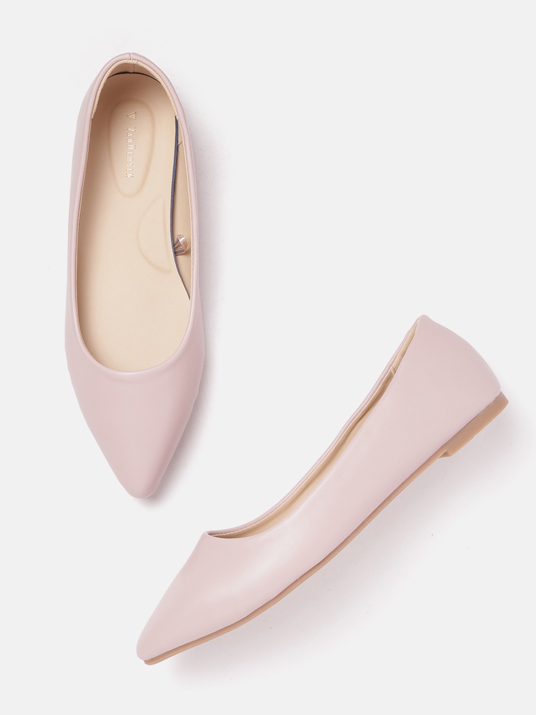 

Van Heusen Woman Solid Pointed Toe Ballerinas, Pink