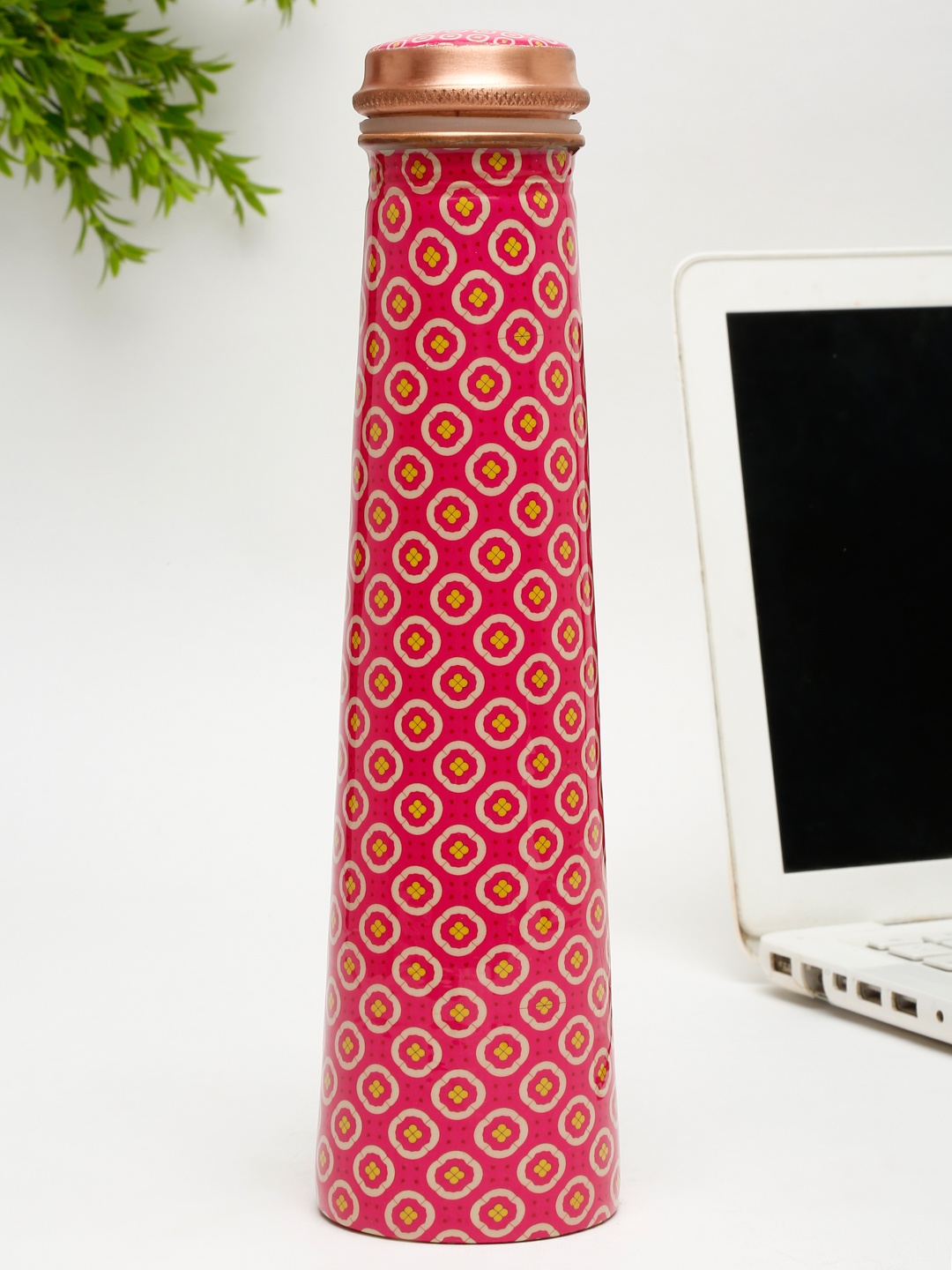 

EK BY EKTA KAPOOR Fuchsia Motif Printed Copper Bottle 1 L