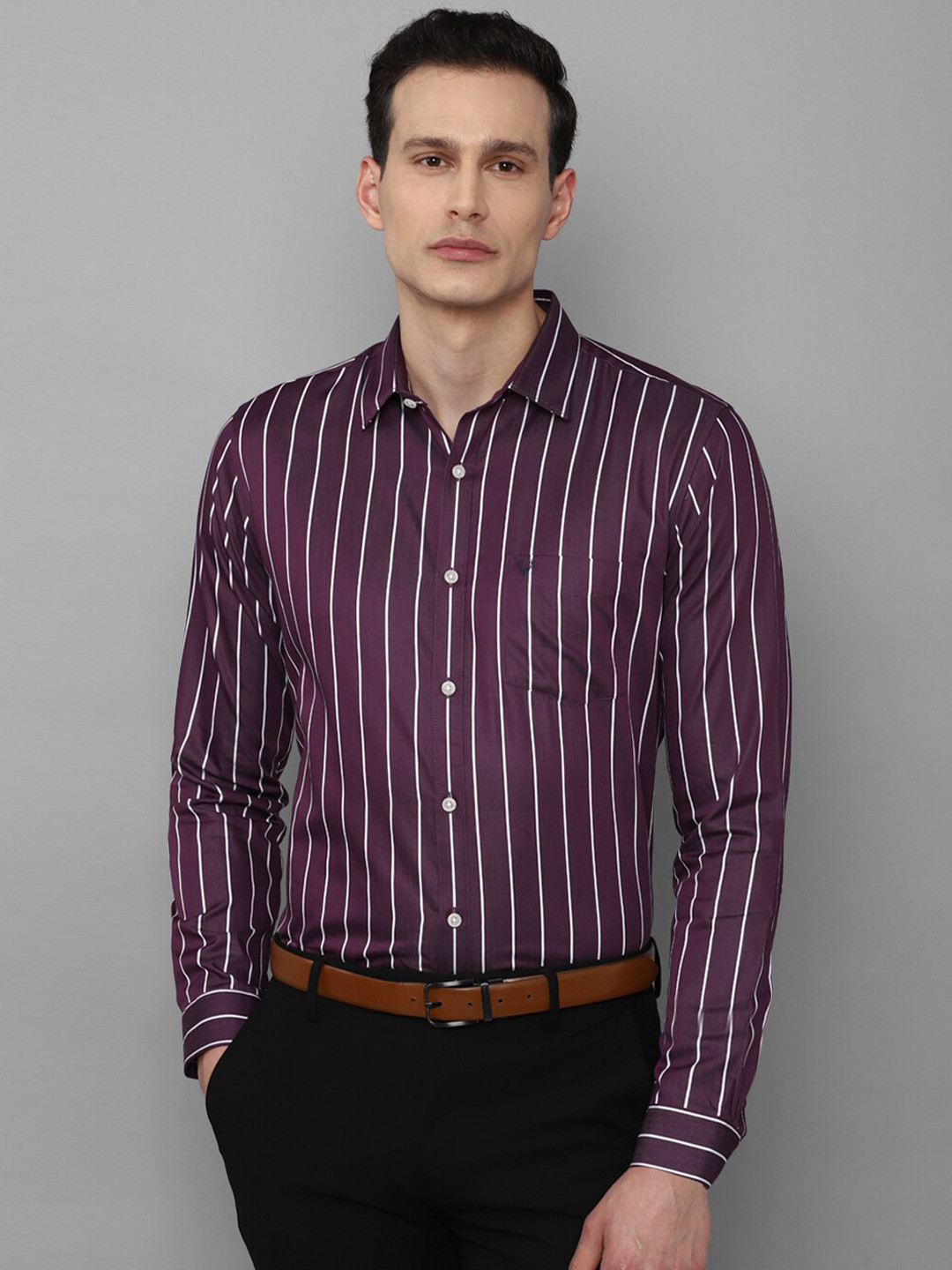 

Allen Solly Men Purple Slim Fit Striped Pure cotton Formal Shirt