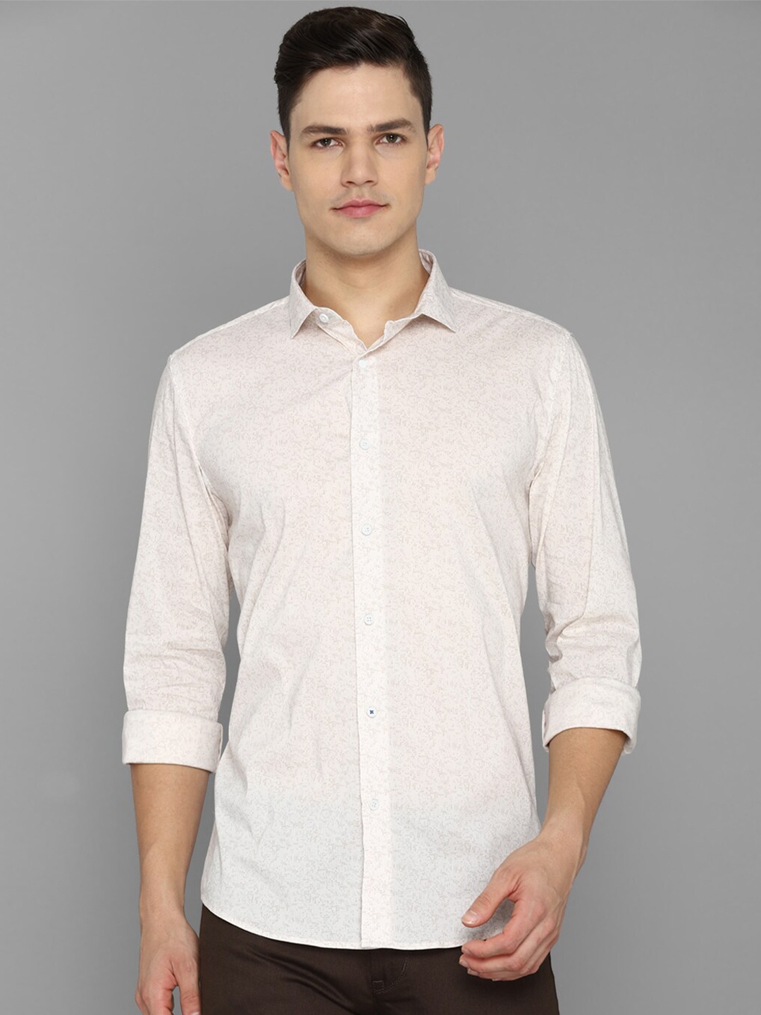 

Louis Philippe Sport Men Cream-Coloured Slim Fit Printed Casual Shirt