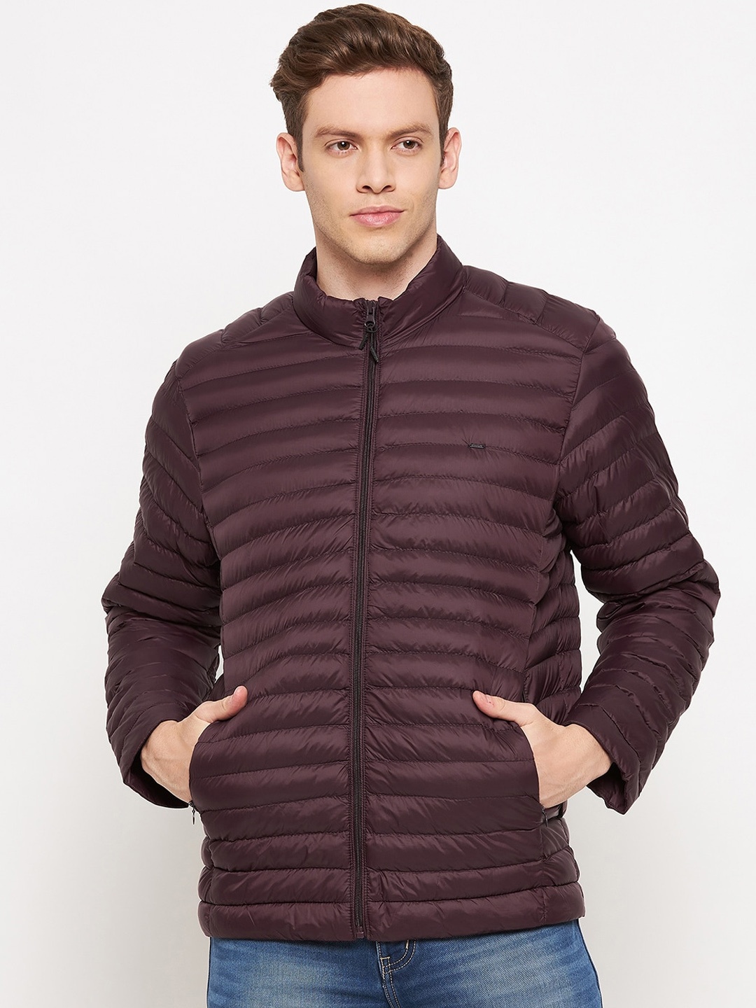 

Okane Men Burgundy Solid Lightweight Padded Jacket