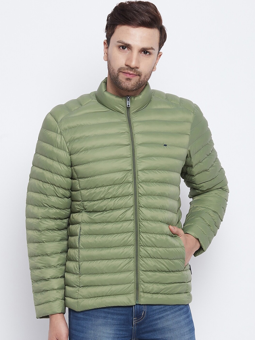 

Okane Men Olive Green Solid Lightweight Puffer Jacket