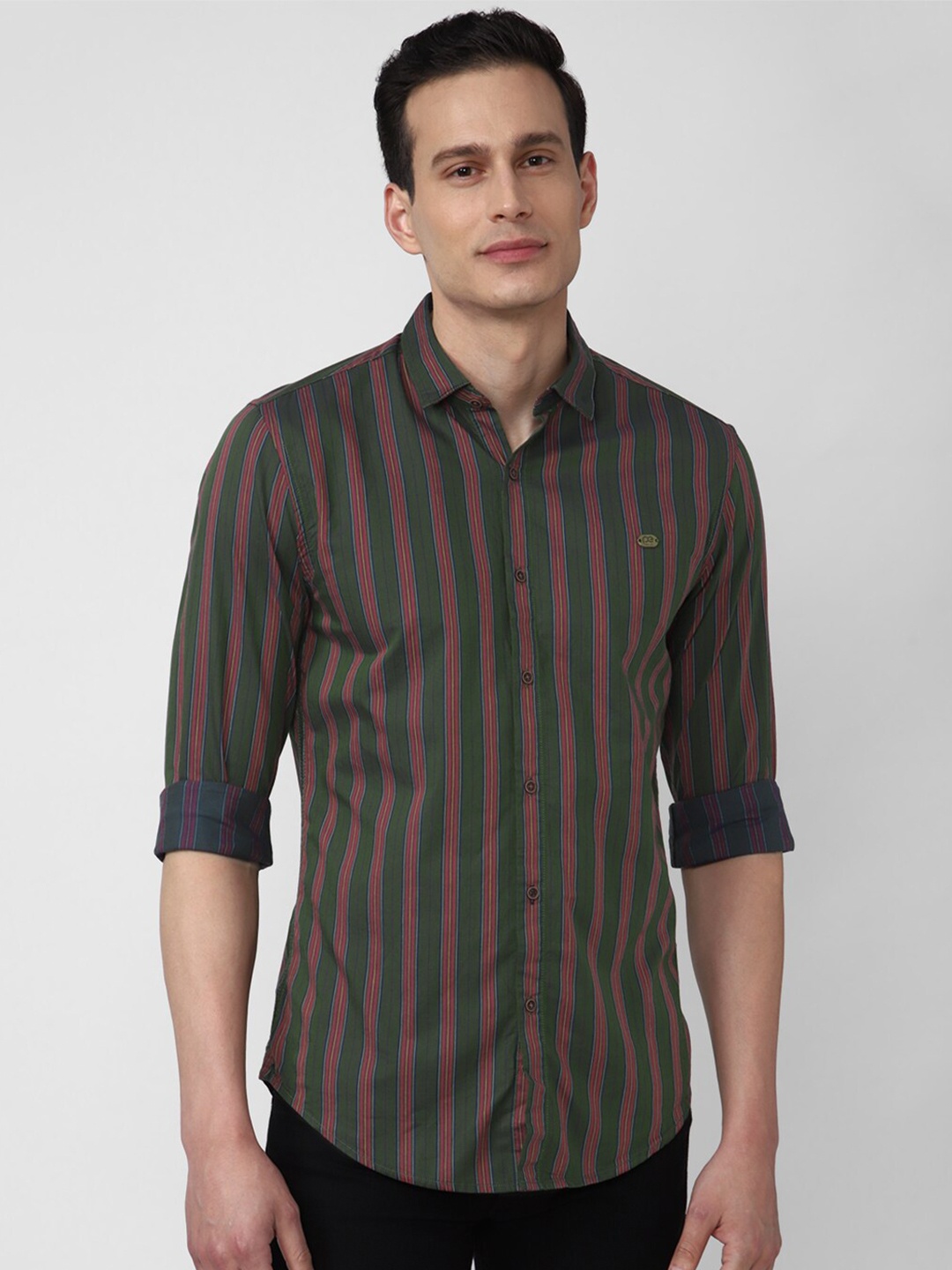 

Peter England Casuals Men Green Slim Fit Striped Casual Shirt
