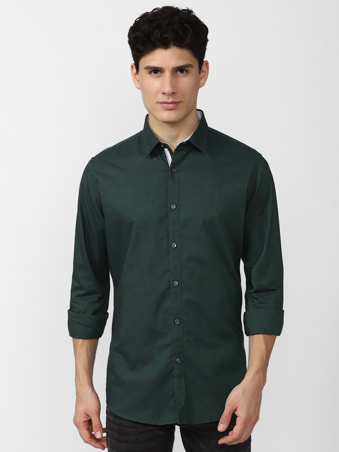 

Van Heusen Sport Men Green Slim Fit Cotton Casual Shirt